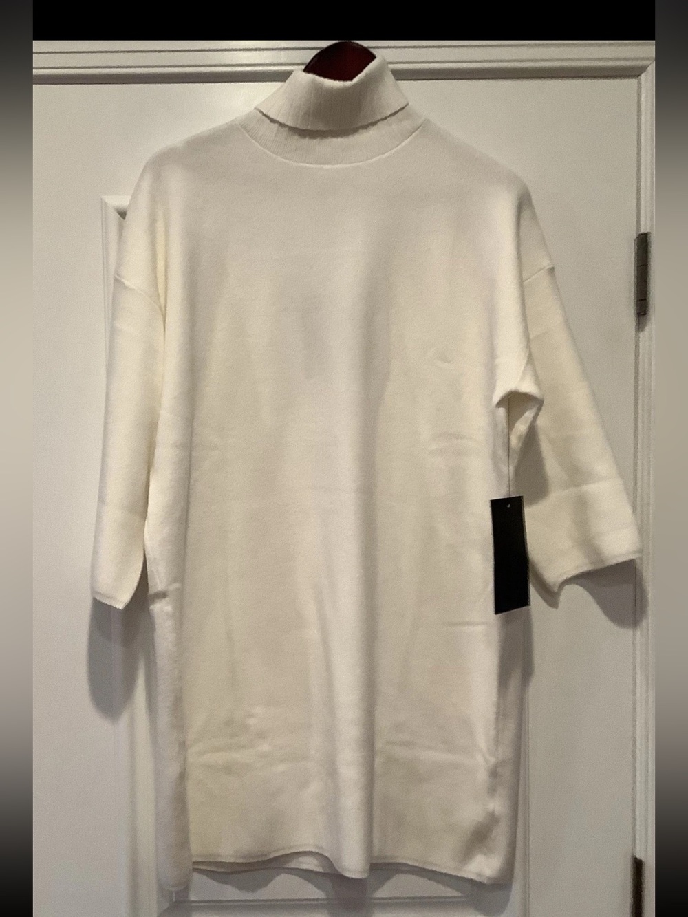 Pomander Place Sweater Dress Winter White Mini Dress Size Medium 3/4 Sleeves NEW
